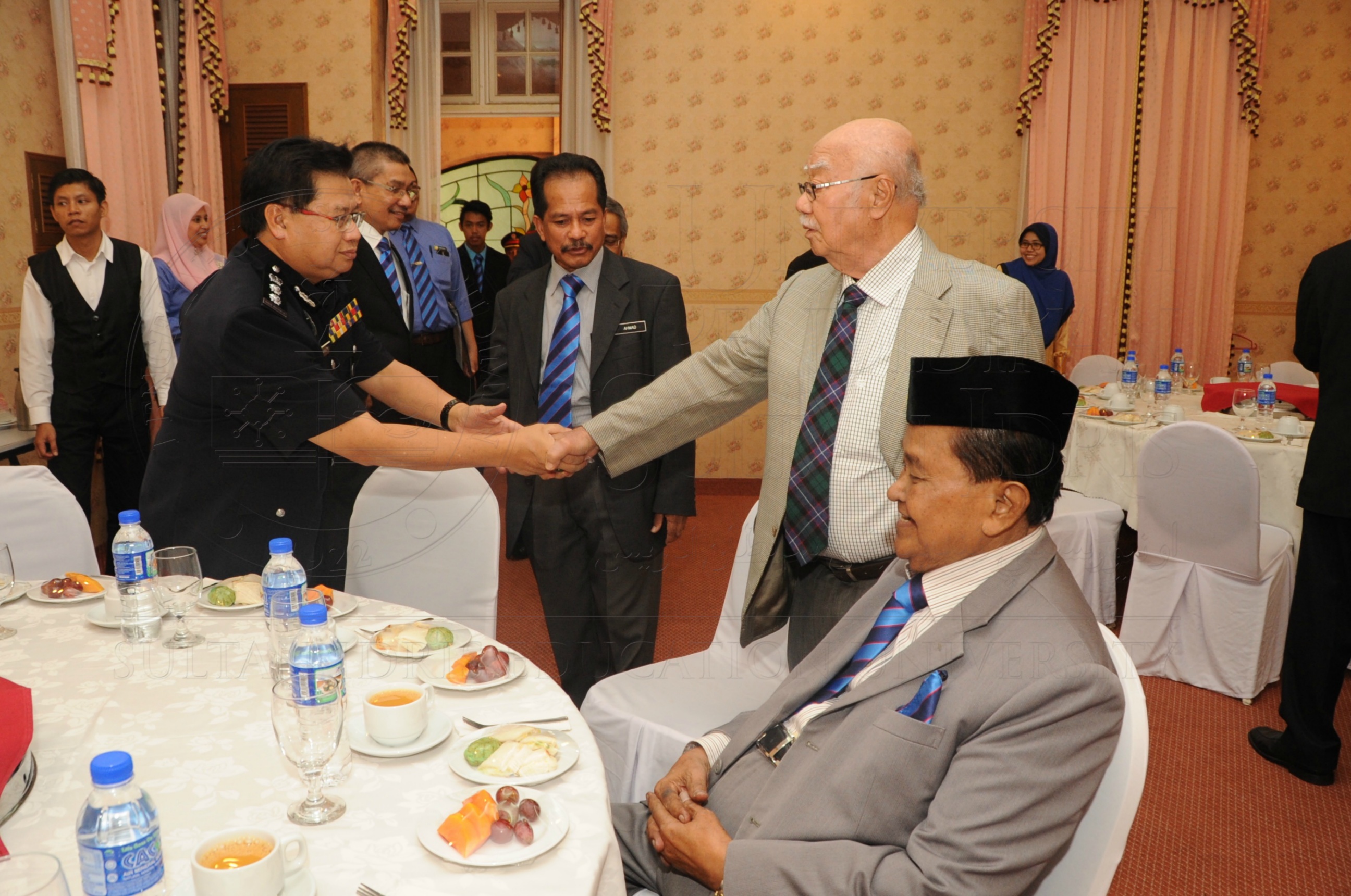 PRO 16 6 AMANAT VCHAS 8494